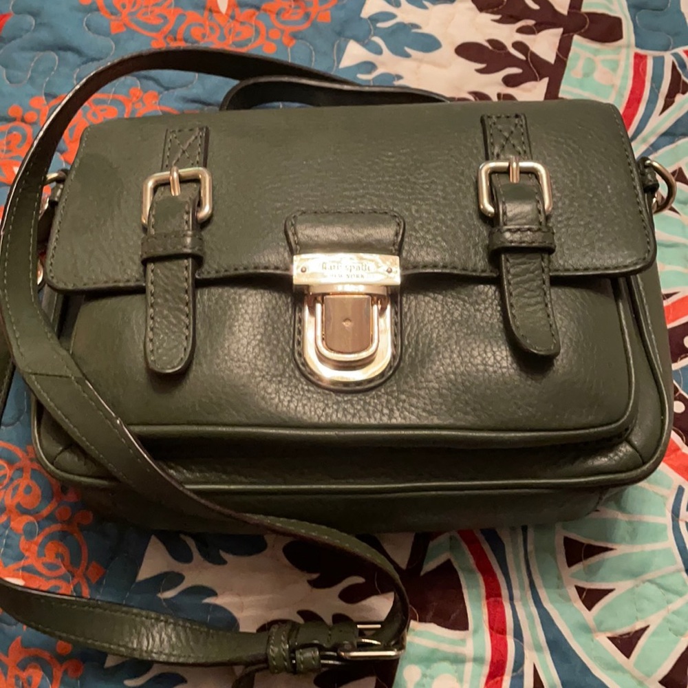 100% authentic Kate Spade Cross Body Purse